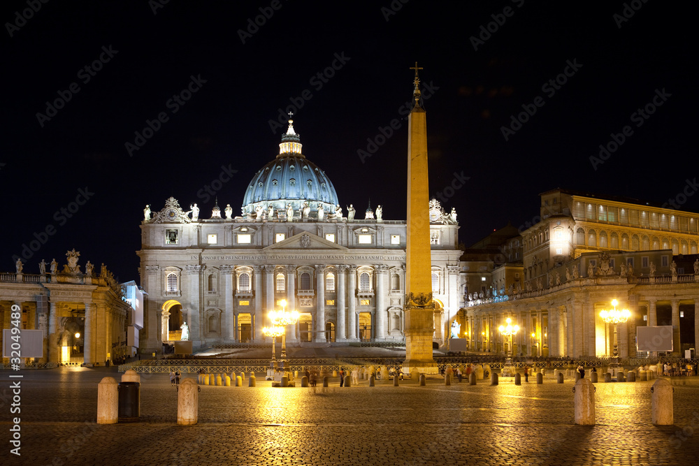 Italy.Rome.Vatican.Saint Peter's Square at night