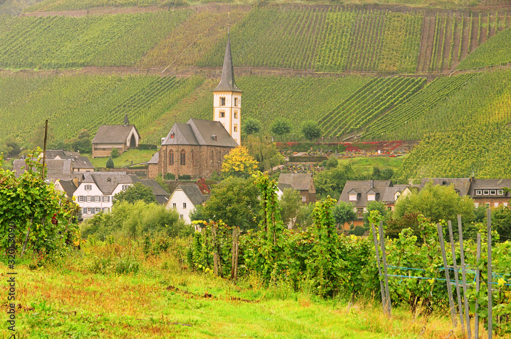 Bremm Kirche - Bremm church 01 Bremm Kirche - Bremm church 01