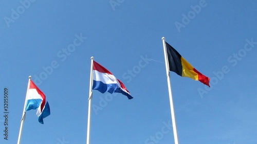 Drapeaux ' BENELUX '