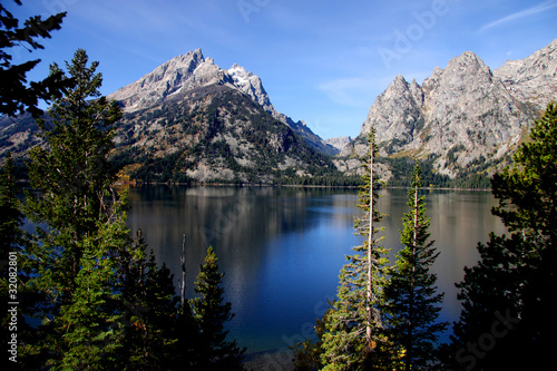 Canvas-taulu Grand Tetons and jenny lake landscape in Wyoming