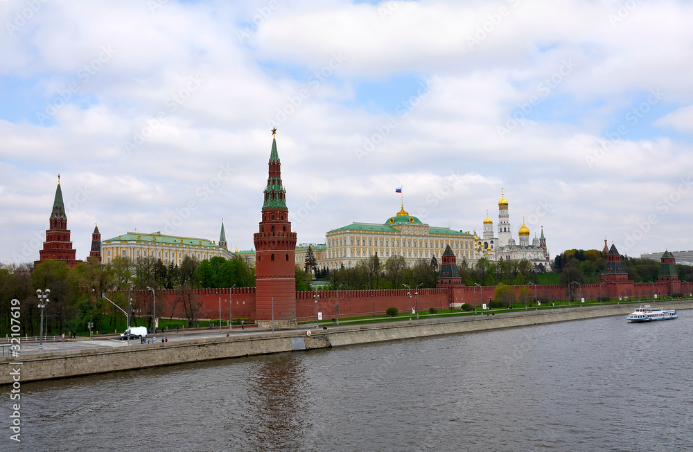 Moscow Kremlin, the official view