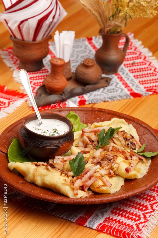 Ravioli with meat and onion