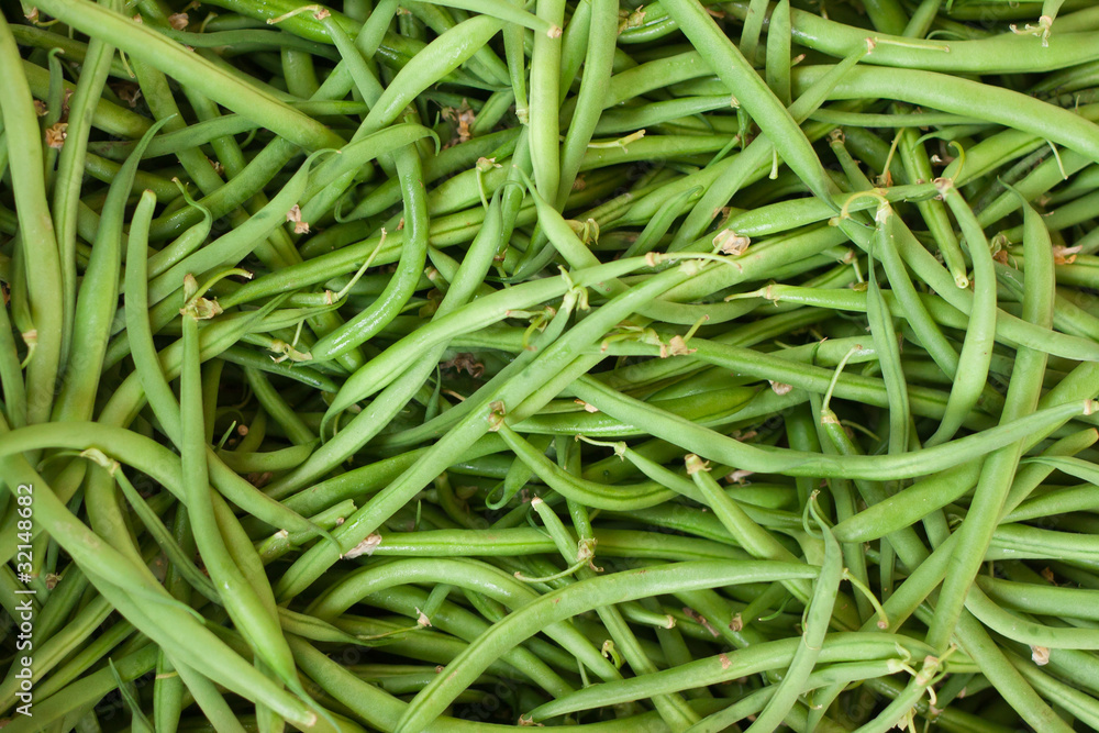 Fresh green beans on display at an Italian farmers' market Fresh green beans on display at an Italian farmers' market
