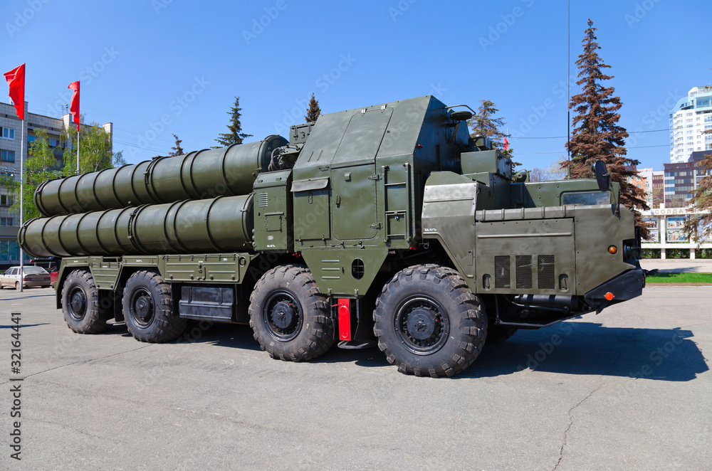 Obraz premium Russian anti-aircraft complex S-300