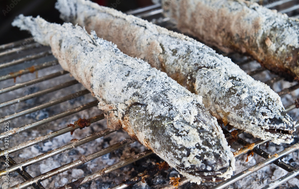 Freshwater fish Grill,Striped snakehead fish Freshwater fish Grill,Striped snakehead fish
