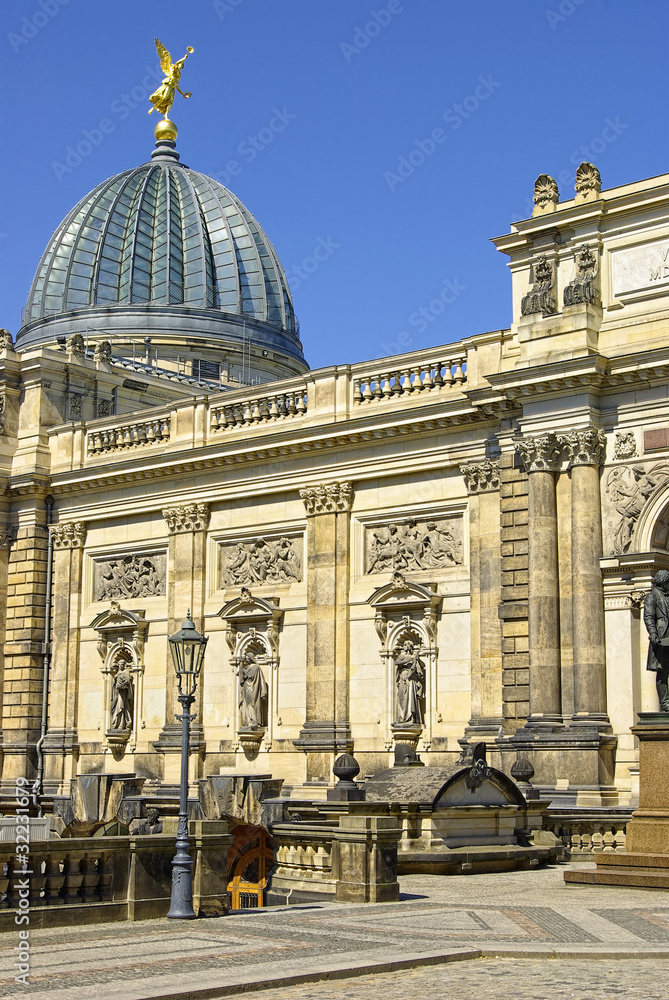 Obraz premium Kunstakademie Dresden
