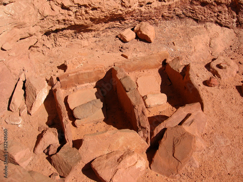 Φωτογραφία Native American Anasazi Manos and Metates