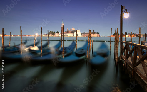 Φωτογραφία Gondole a piazza San Marco