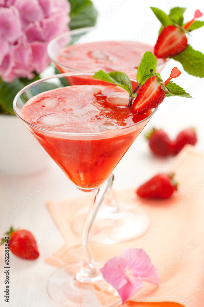 strawberry drink strawberry drink