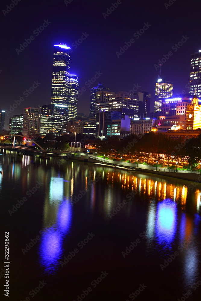 Fototapeta premium Melbourne City Lights over the Yarra River, Night, Australia