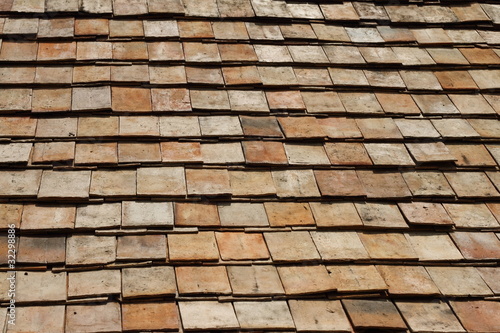 Thai lana earthenware roof