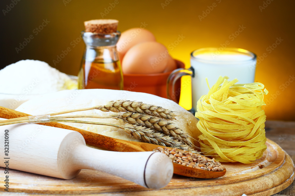 Wheat and dough Wheat and dough