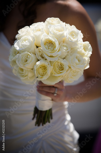 white rose flower bouquet