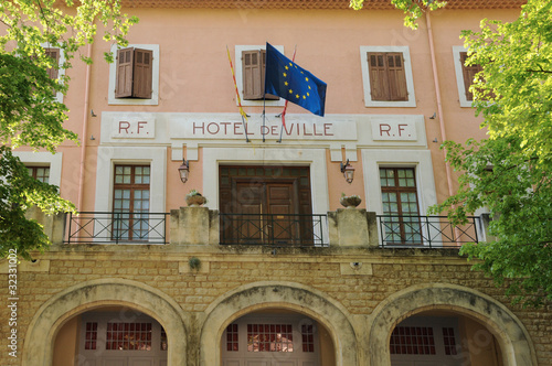 mairie de Fontaine de Vaucluse en Provence photo