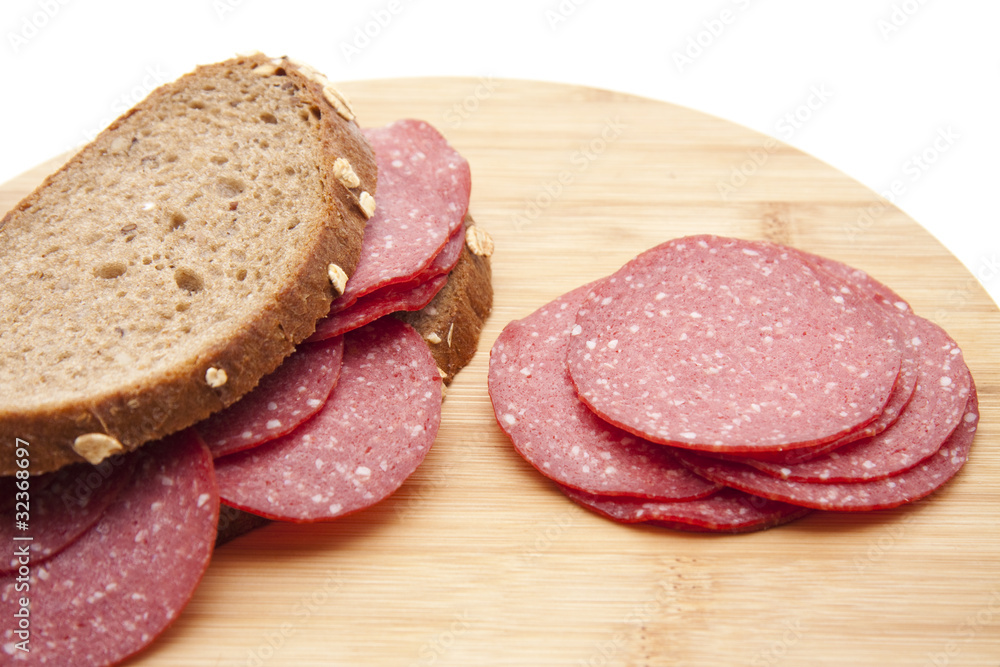 Brot mit Putensalami Brot mit Putensalami