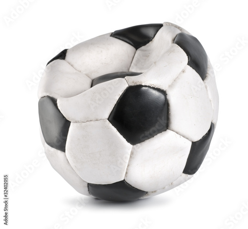 Obraz na płótnie Deflated soccer ball isolated w salonie