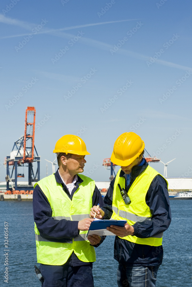 Discussing a procedure Discussing a procedure