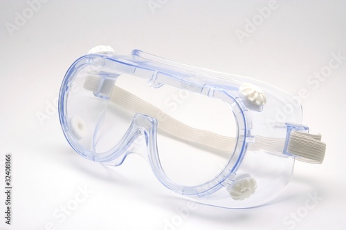 Safety goggles