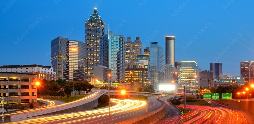 Fototapeta premium Skyline of Downtown Atlanta, Georgia