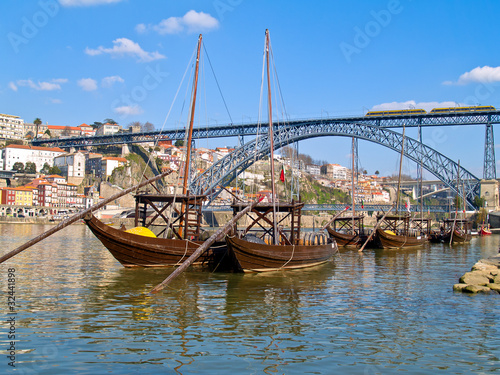 old Porto and  traditional boats with wine barrels,  Portugal © neirfy