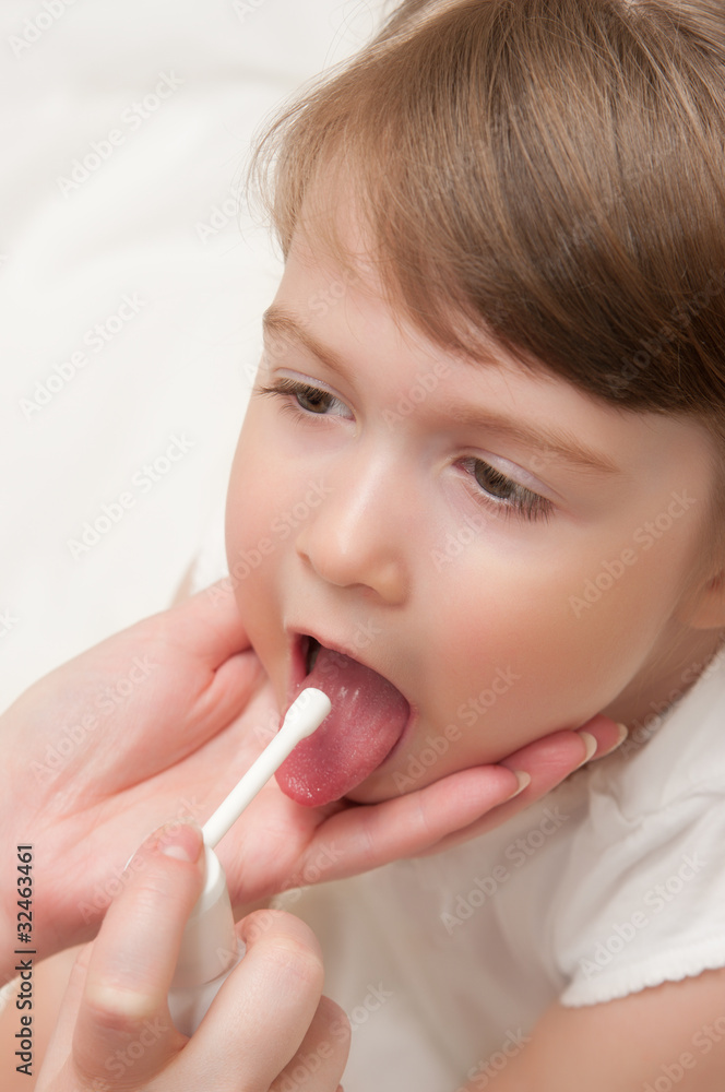 doctor splashing aerosol a throat to the lgirl doctor splashing aerosol a throat to the lgirl