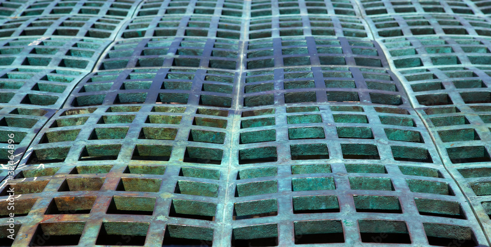 Green domed grating Green domed grating