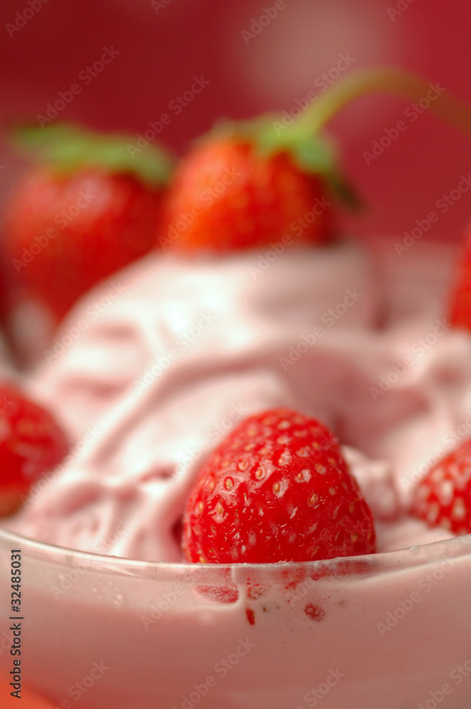 Strawberry mousse - Mousse alla fragola Strawberry mousse - Mousse alla fragola