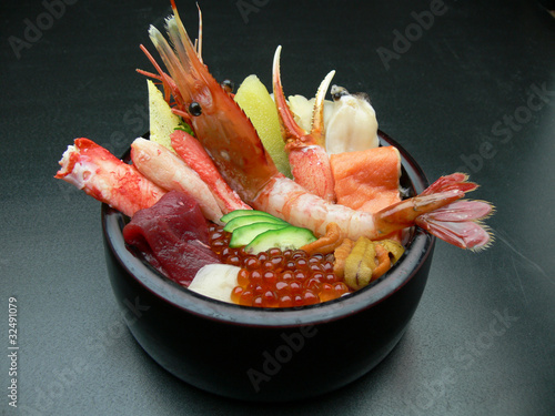 海鮮丼