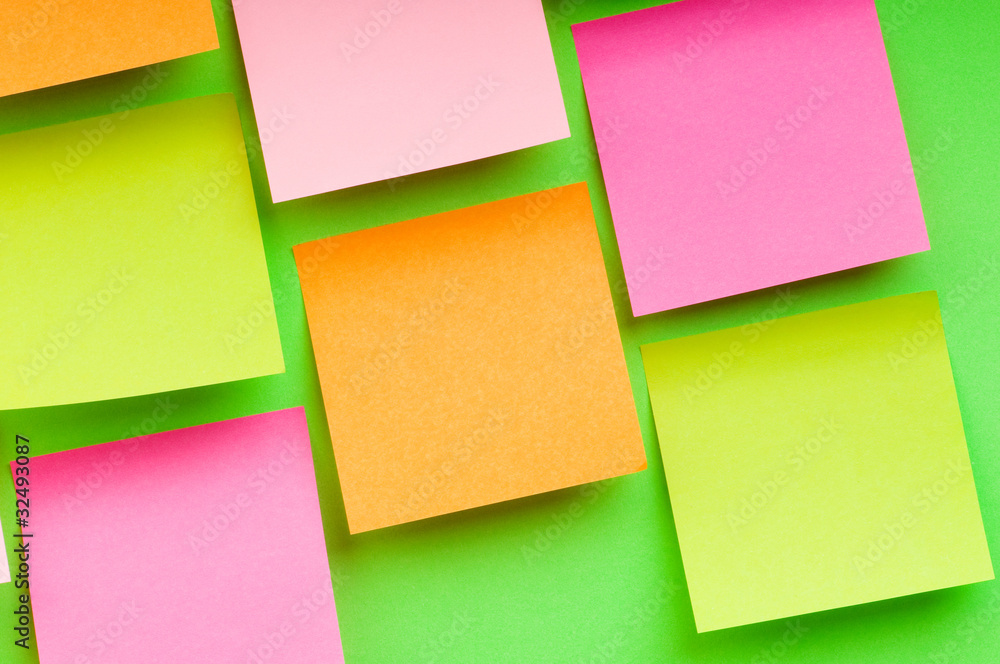 Reminder notes on the bright colorful paper Reminder notes on the bright colorful paper