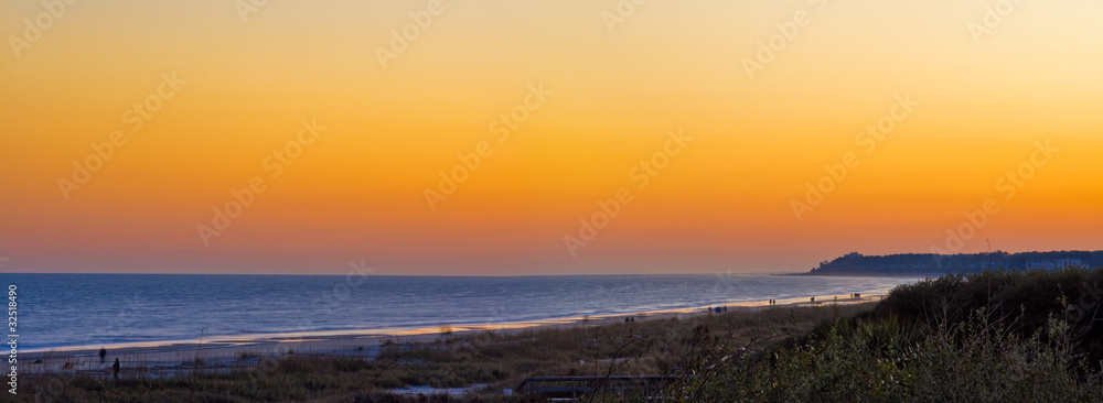Fototapeta premium beach at sunset