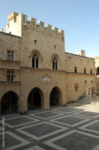 Palais des Grands Maîtres à Rhodes - Cour intérieure