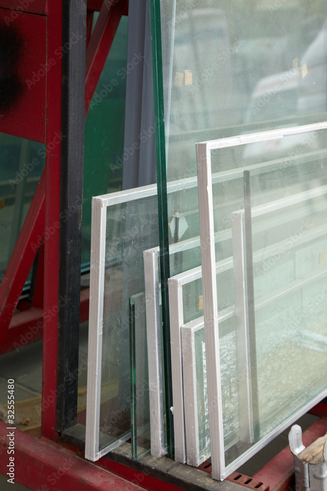 Fensterglas auf Baustelle Fensterglas auf Baustelle