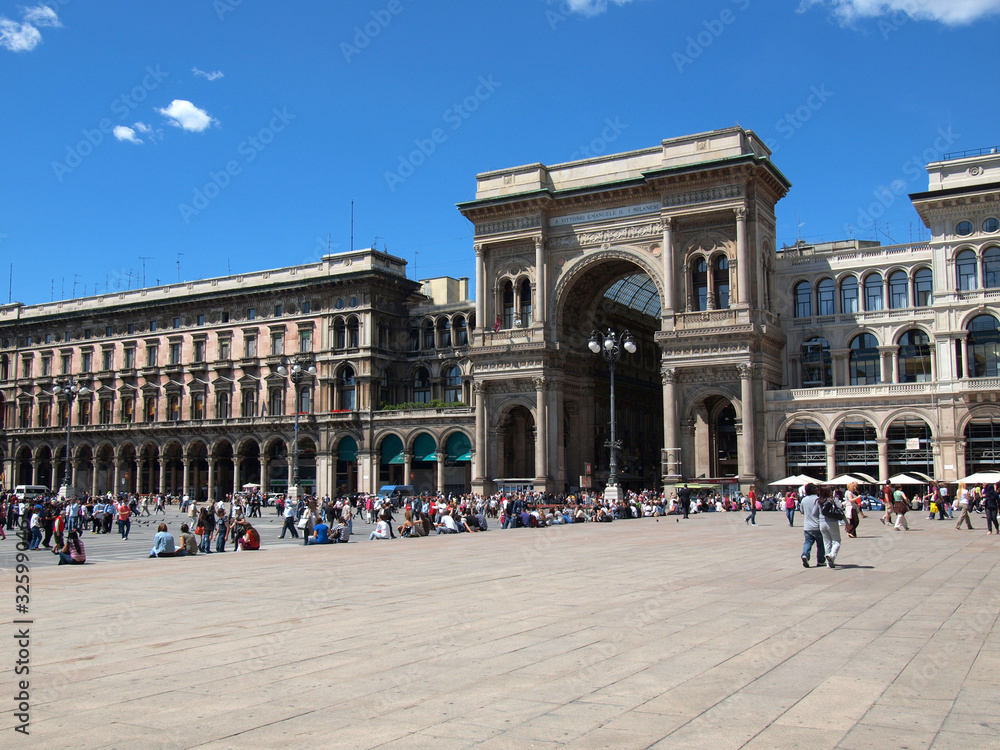 Obraz premium Piazza Duomo, Milan