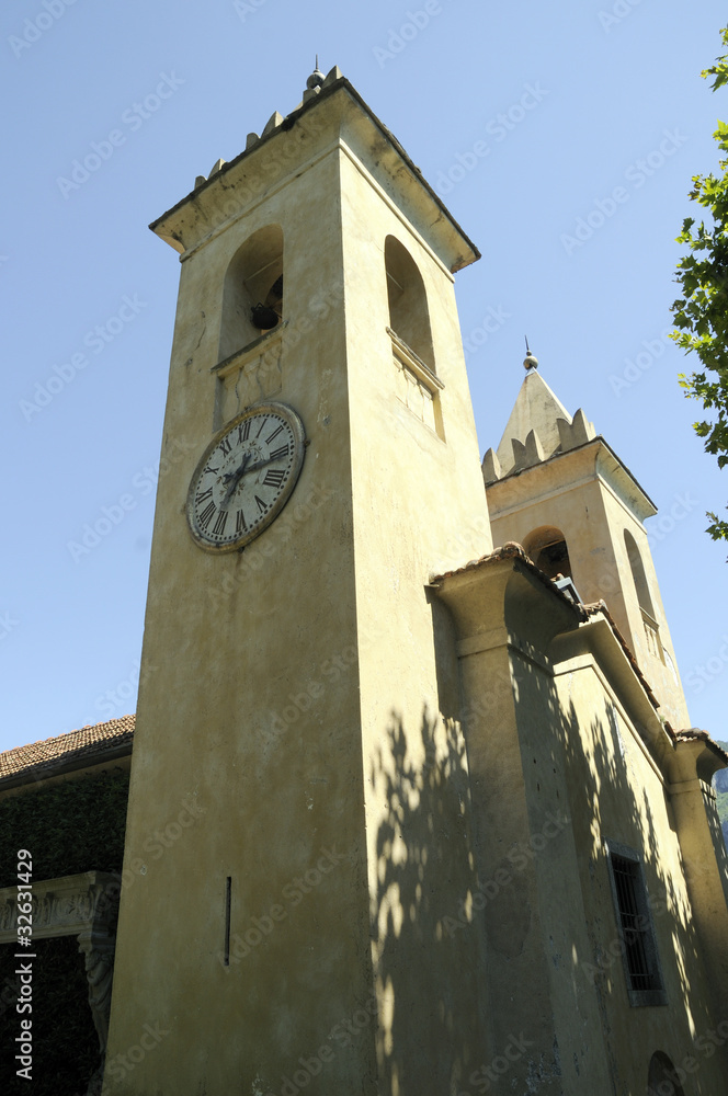 clocktower om Lake Coma Italy