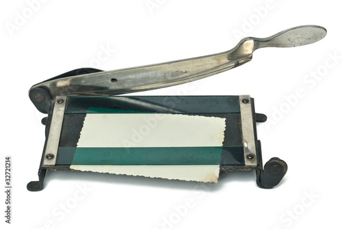 Guillotine for scrap photo papers photo