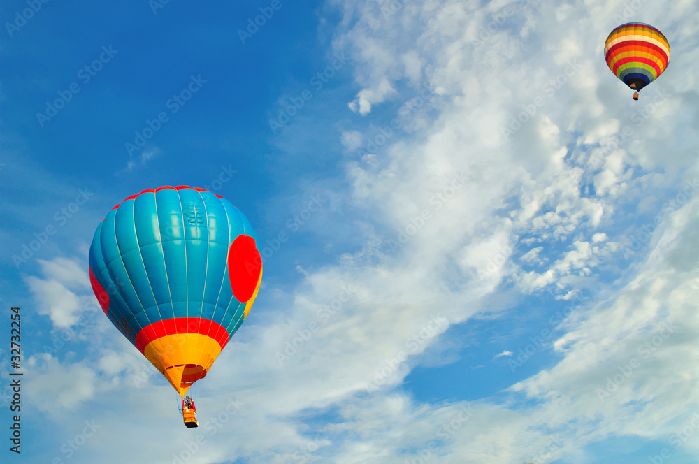 Naklejka premium Balloon with blue sky