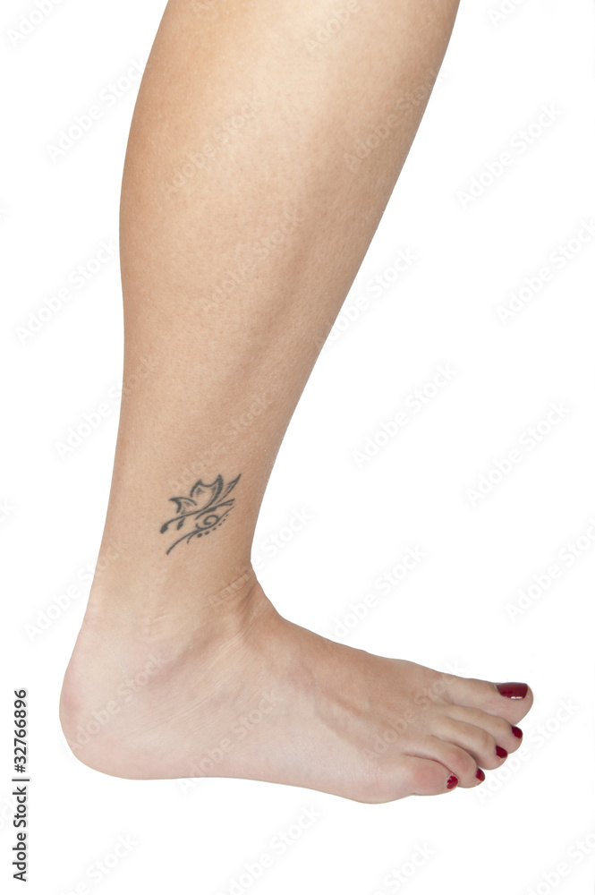 piede con tatuaggio piede con tatuaggio