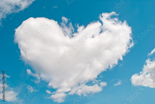 cloud in the heart of the blue sky