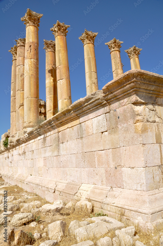 Templo en las ruinas de Jerash