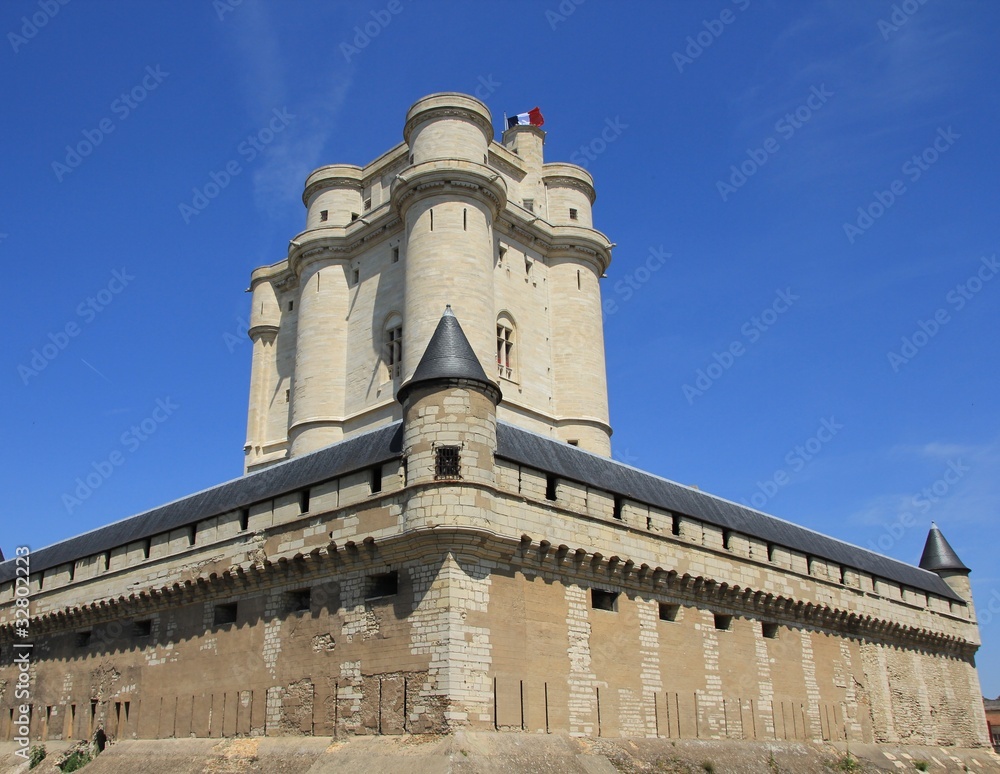 Incroyable château de Vincennes Incroyable château de Vincennes