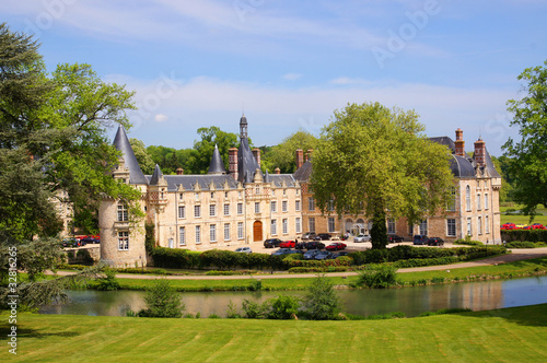 Hotel Château d'Esclimont photo