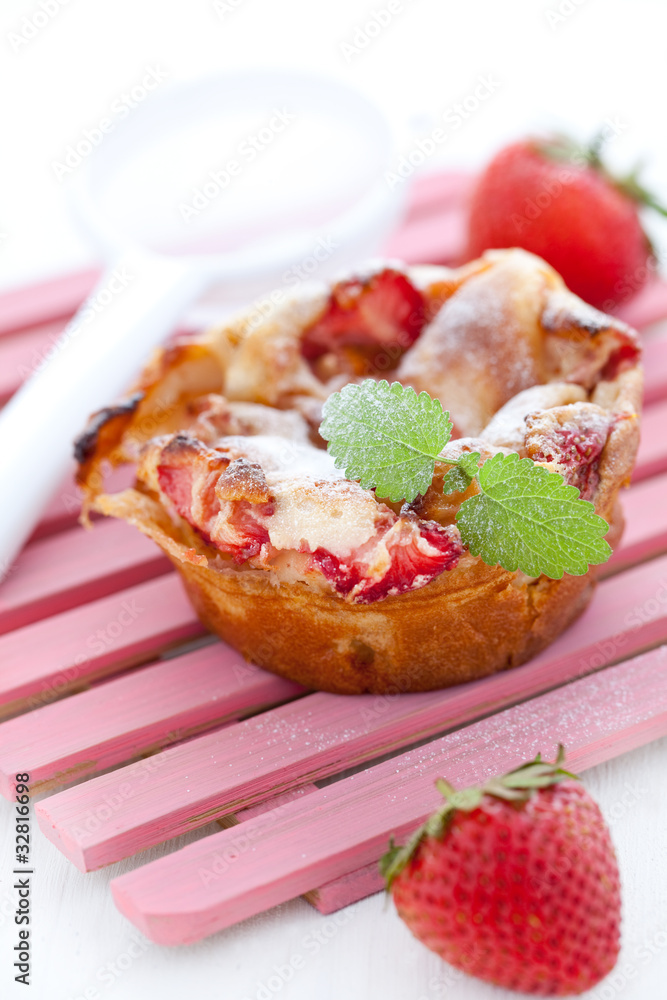 Clafoutis mit Erdbeeren Clafoutis mit Erdbeeren