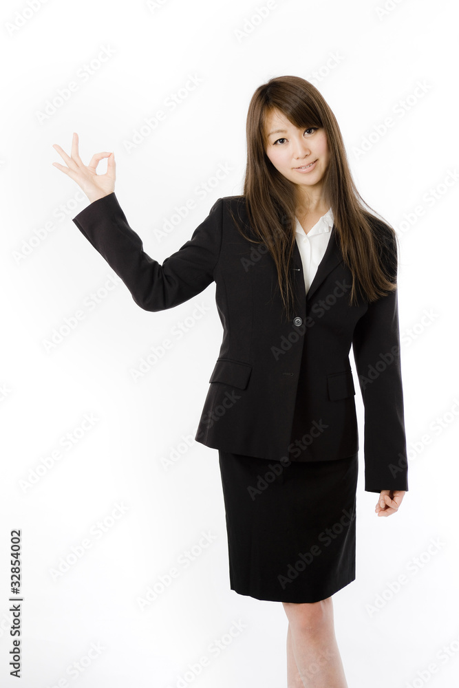 OKサインの女性社員 OKサインの女性社員