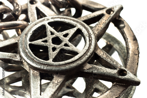 Tableau sur toile Pentagram with reflection macro shot