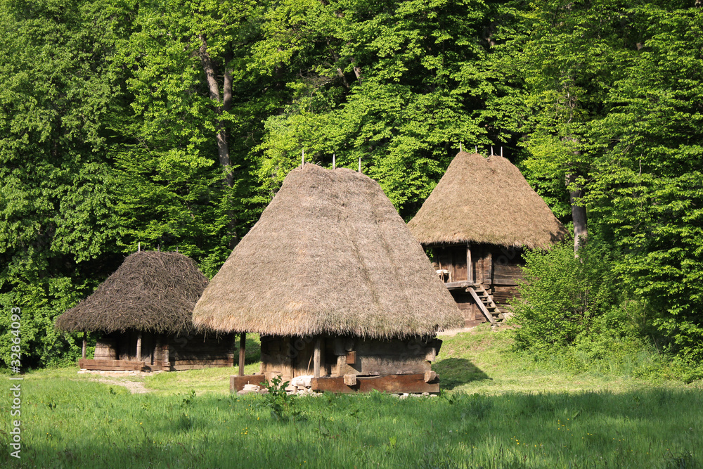 Traditional architecture - Romania Traditional architecture - Romania