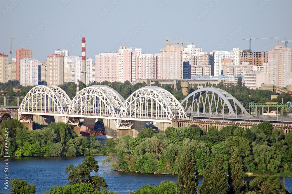 Railway bridge across Dnepr river, Kiev, Ukraine Railway bridge across Dnepr river, Kiev, Ukraine