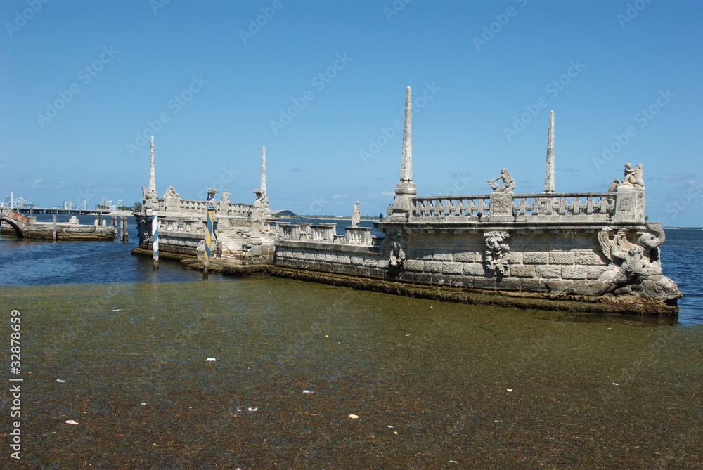 Stone barge Stone barge