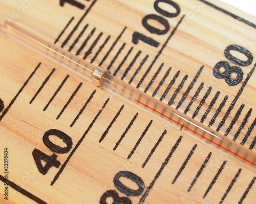 Bilde på lerret close wooden celsius fahrenheit thermometer