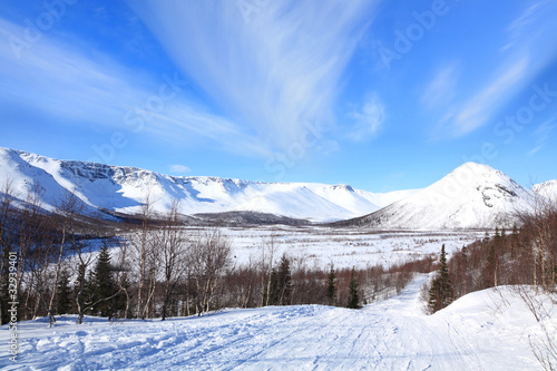 tundra landscape © Dim154
