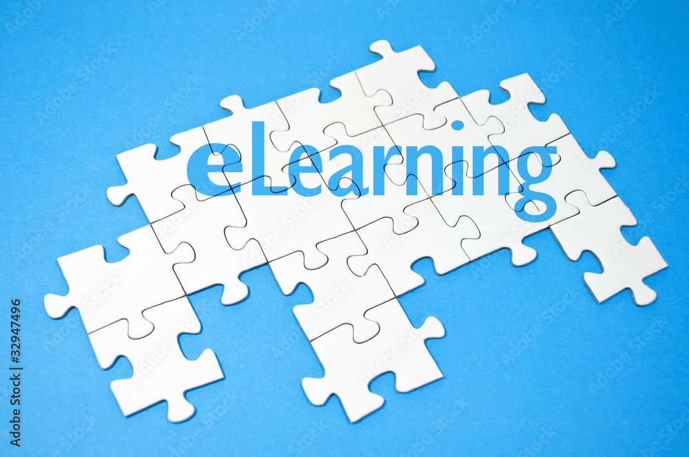 Fototapeta premium Puzzle mit E-Learning